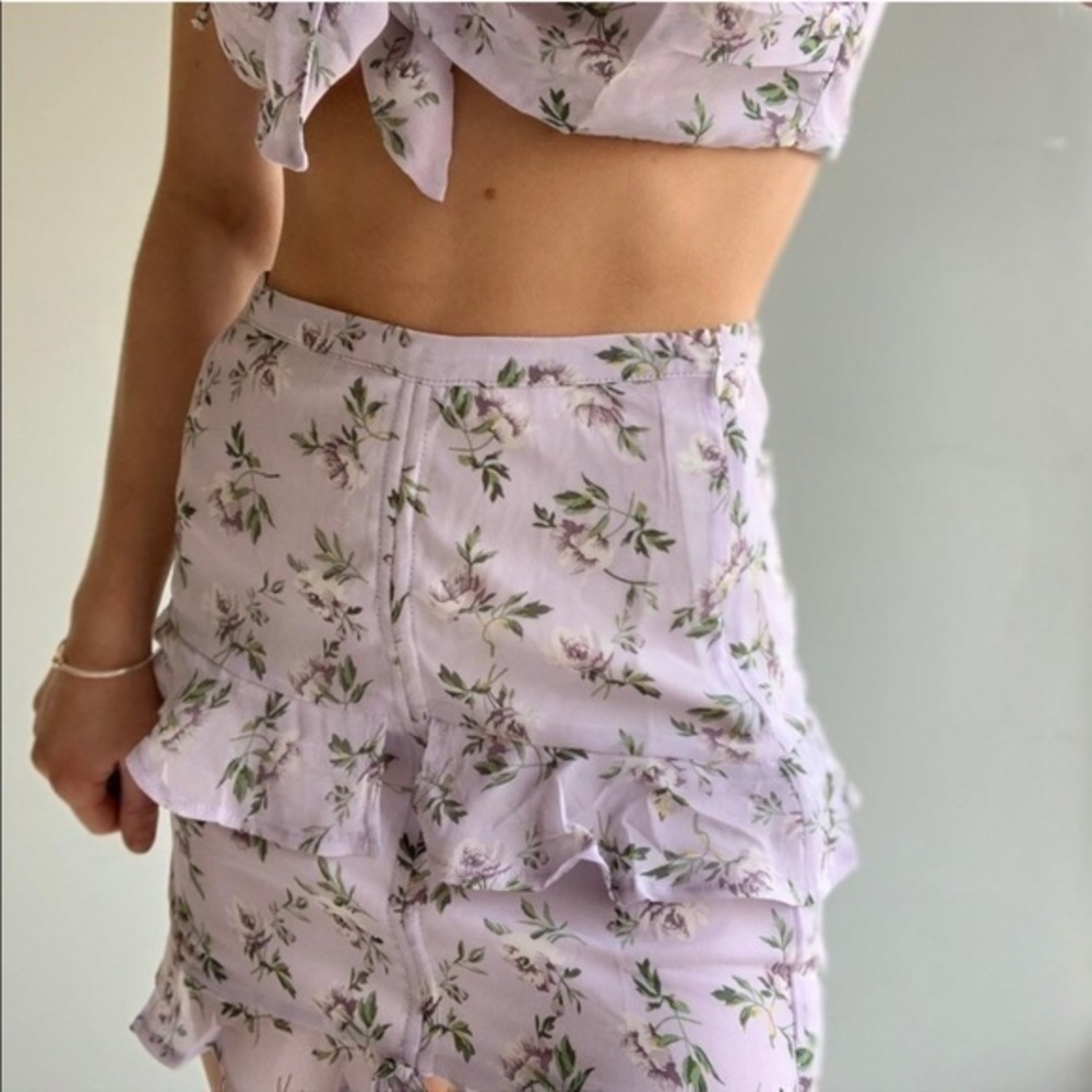 Two piece flora Lavender setโ - Picture 7 of 14